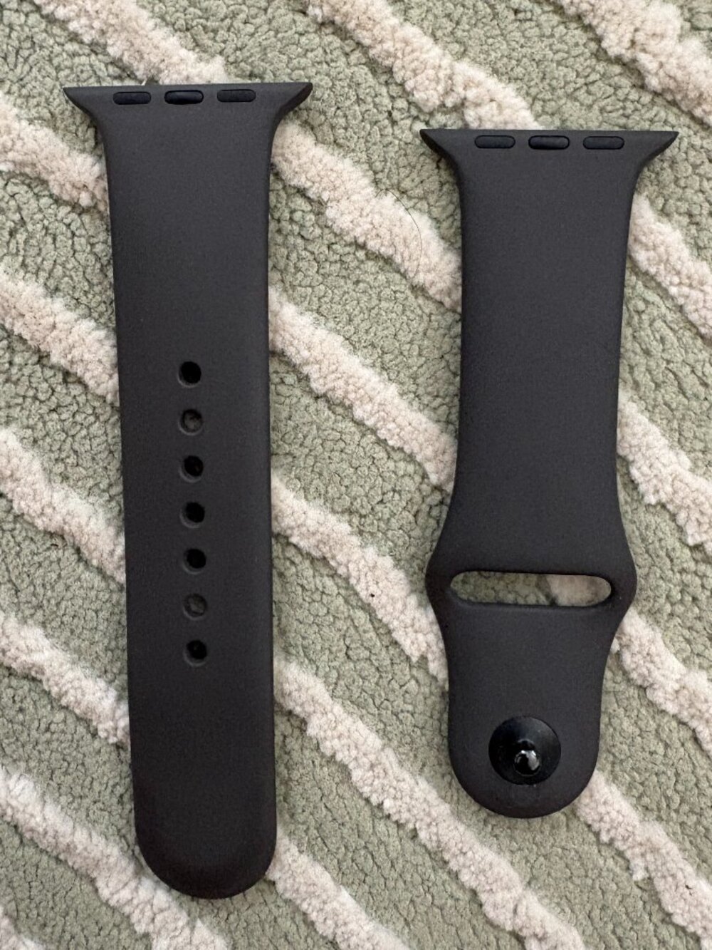Brand New! Official Apple Watch Sport Band - Matte Black 42mm (S/M)